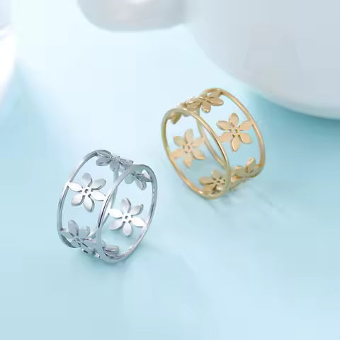 Bague Fleur Romantique Acier Inoxydable pour Femme - Style Décontracté & Cadeau Idéal