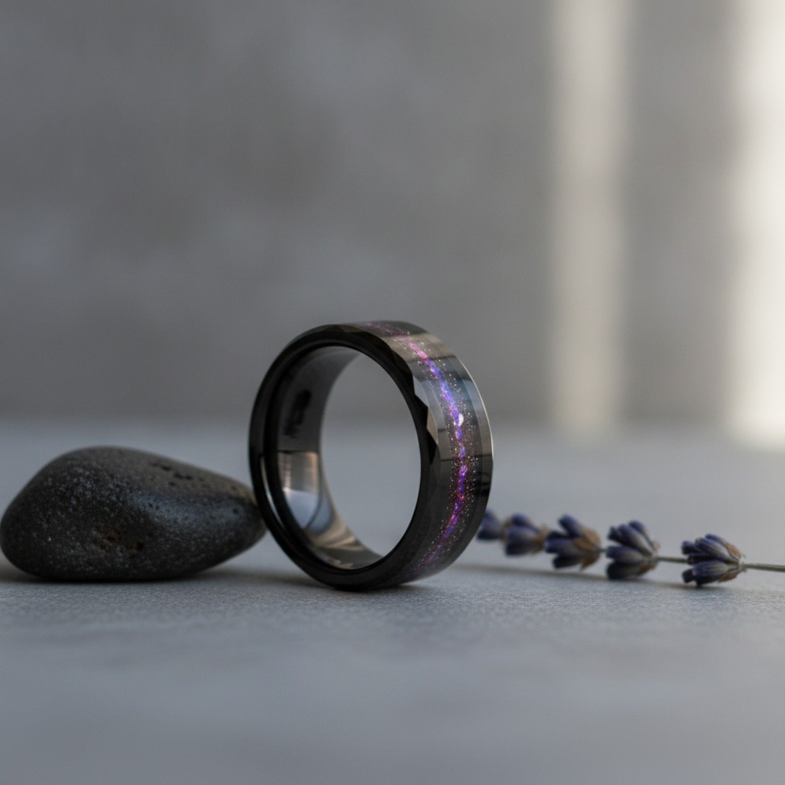 Bague Homme en Carbure de Tungstène Noir - Alliance & Bijou de Mode