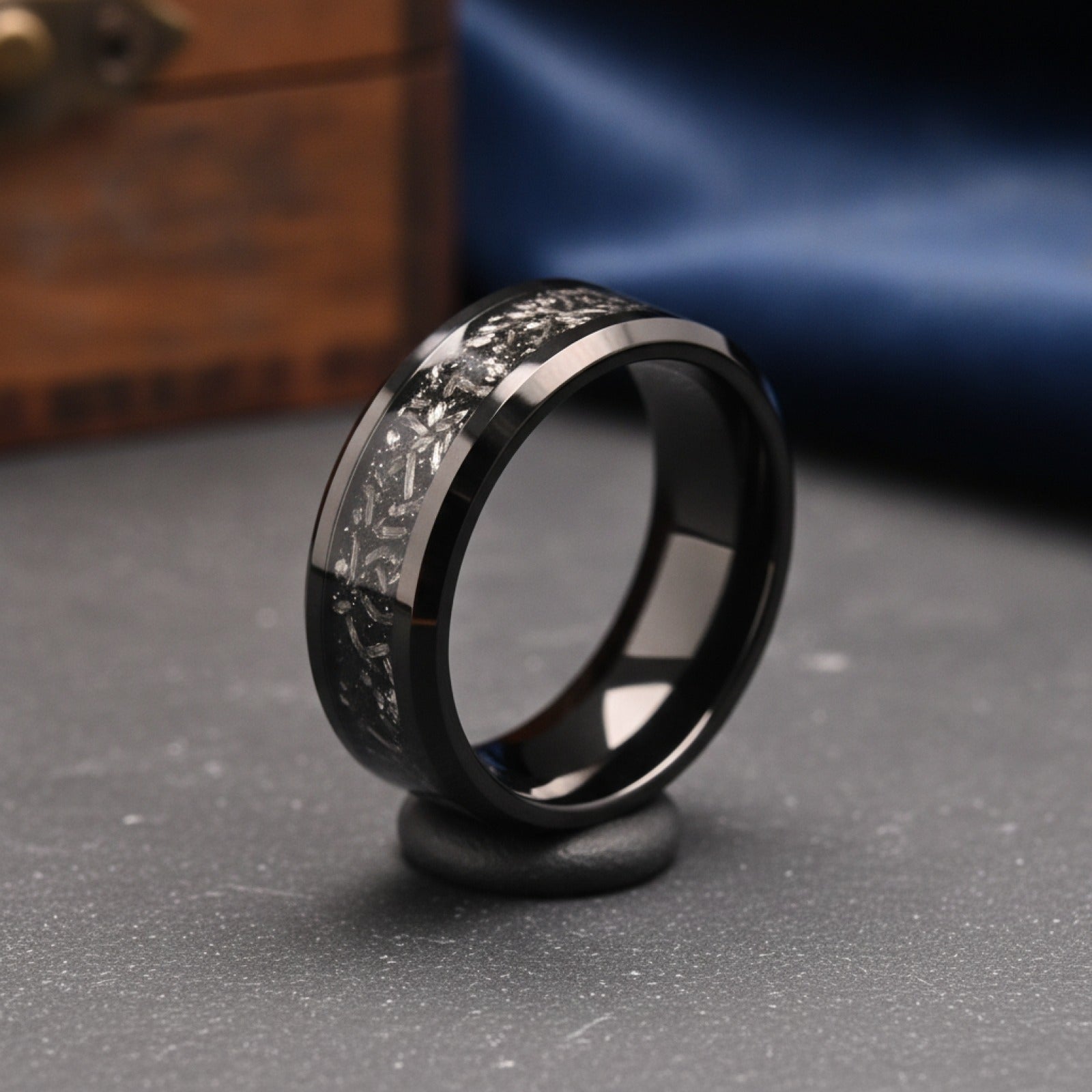 Bague Homme Carbure de Tungstène avec Incrustation Météorite - Alliance Mariage & Fiançailles