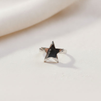 Bague Pentagramme Étoile Simple en Acier Inoxydable - Bijou Empilable Femme