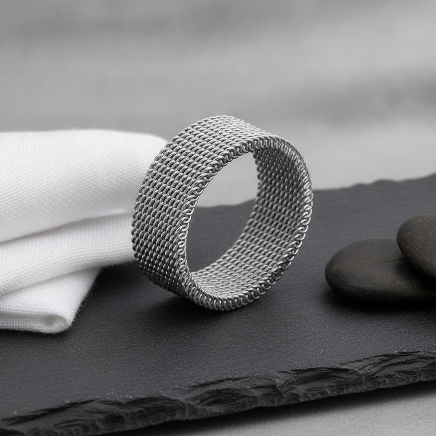 Bague Maille Acier Inoxydable - Design Moderne pour Homme & Femme (4mm/8mm)