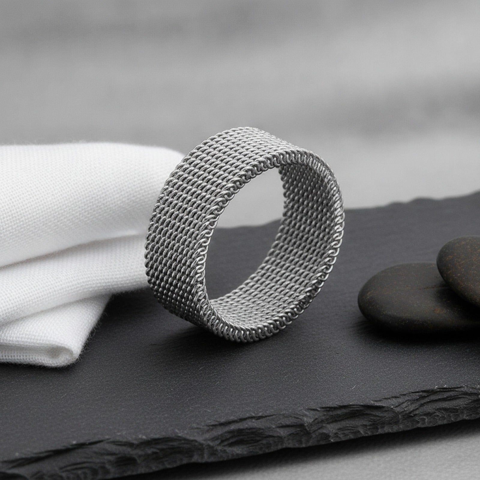 Bague Maille Acier Inoxydable - Design Moderne pour Homme & Femme (4mm/8mm)