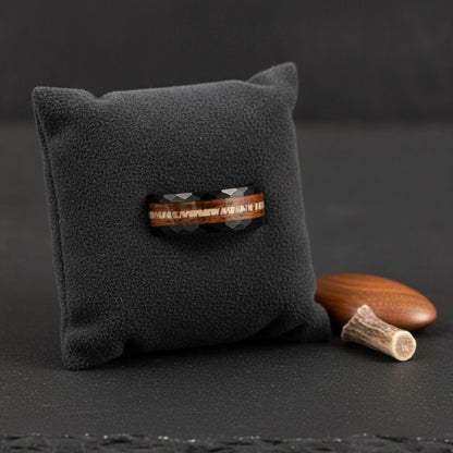 Bague Homme Acier Inoxydable 8mm - Design Bois de Cerf Noir Brossé & Koa - Bijou Mariage Tendance