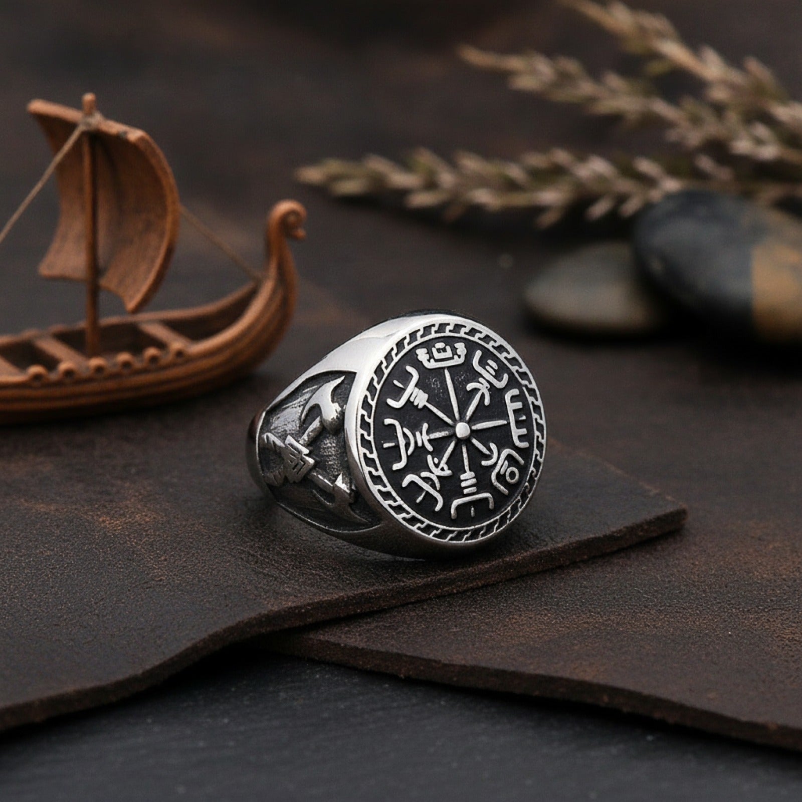 Bague Homme Acier Inoxydable Style Viking Compas & Runes Nordiques