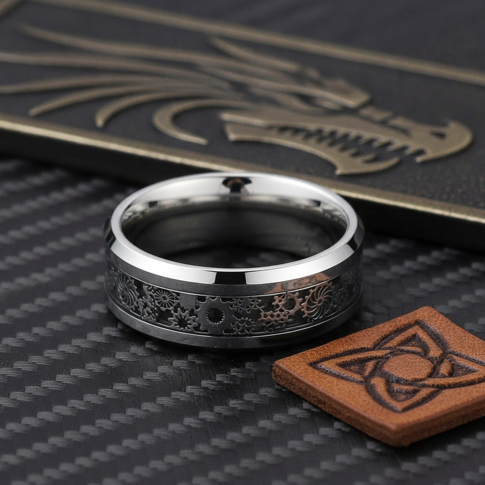 Bague Steampunk Vintage Acier Inoxydable Celtique Dragon Fibre Carbone Homme