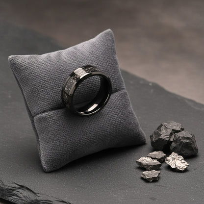 Bague Homme Carbure de Tungstène avec Incrustation Météorite - Alliance Mariage & Fiançailles