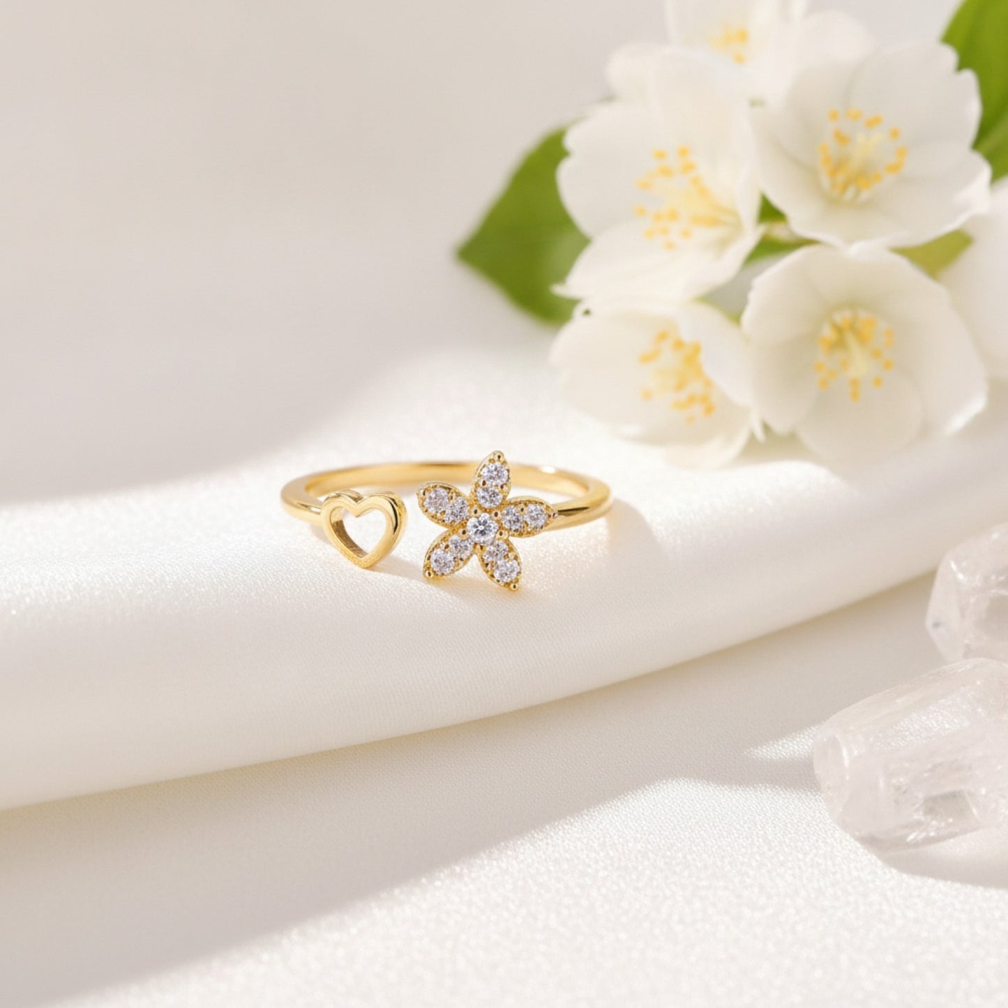 Bague Cœur & Fleur Plaqué Or 18K Acier Inoxydable - Bijou Femme Anti-ternissement