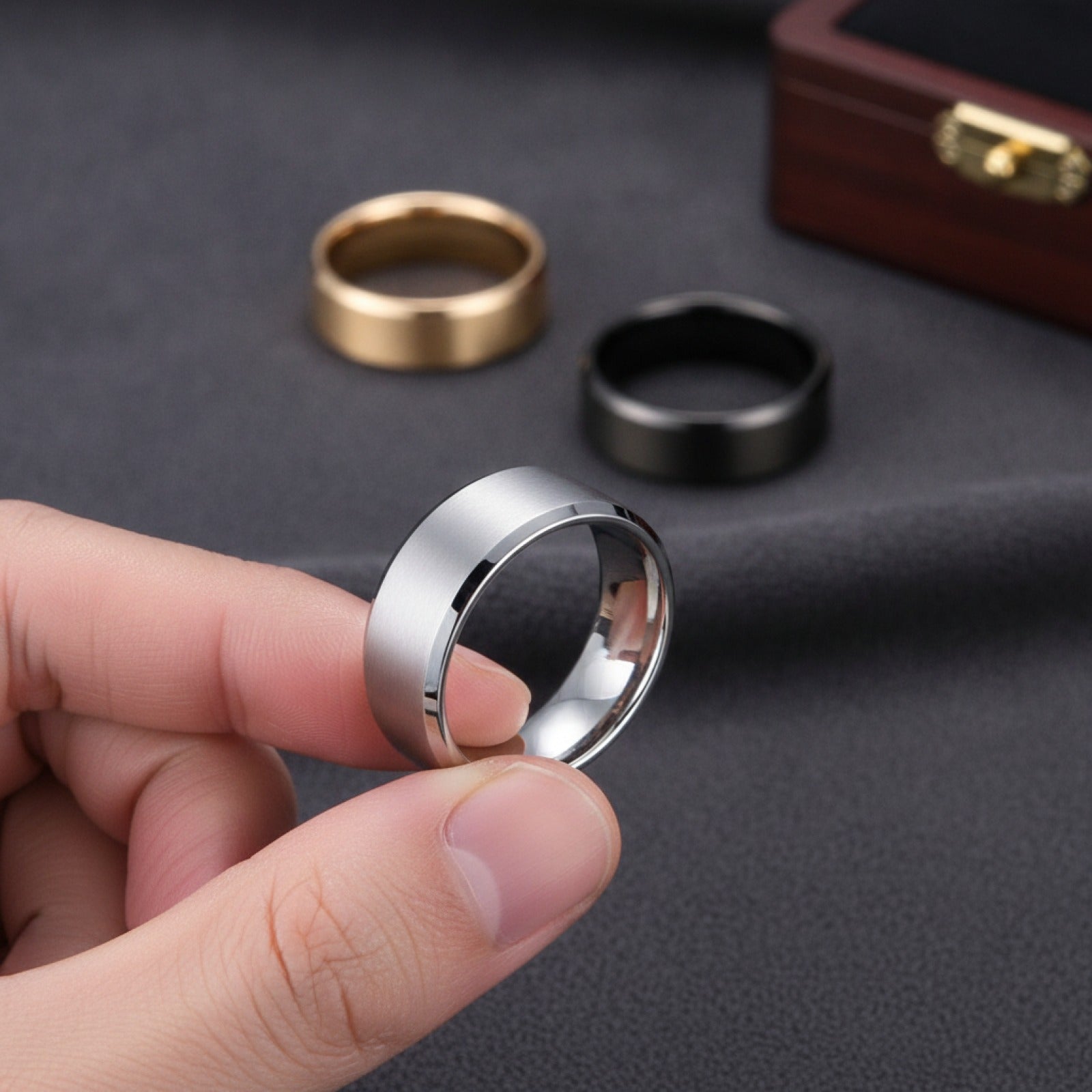 Bague Simple en Acier Inoxydable pour Homme - Largeur 8mm, Plusieurs Couleurs et Tailles