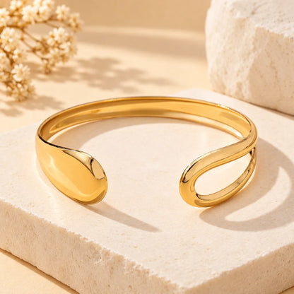 Bracelet ouvert géométrique femme