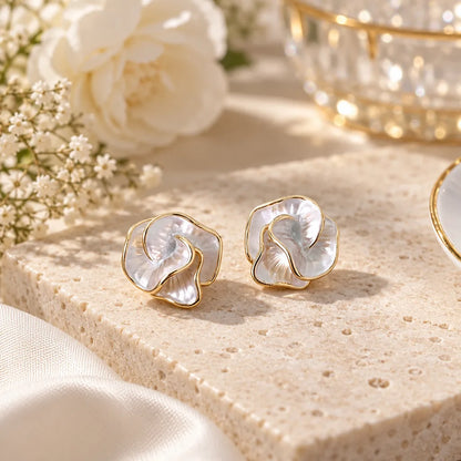 boucles doreilles camelia femme