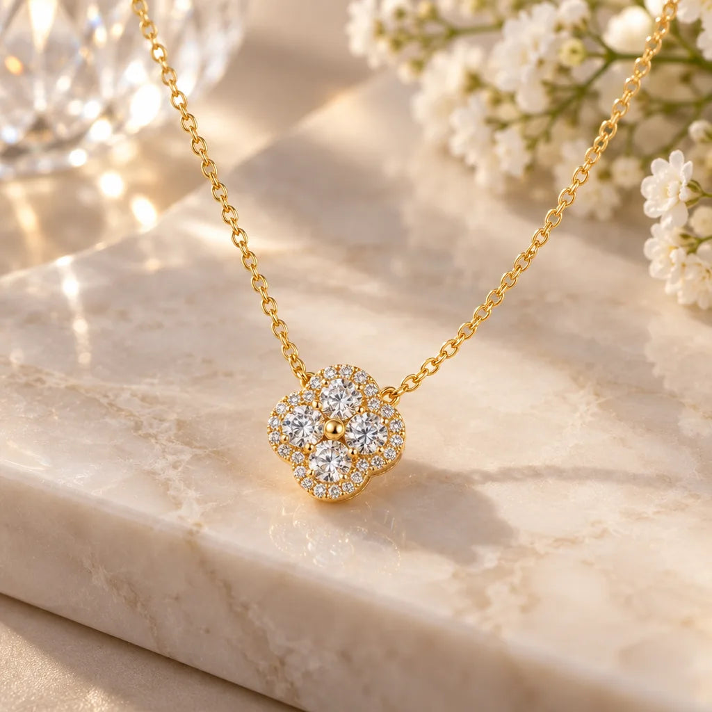 Collier Fleur Moissanite Plaqué Or 18K Luxorium
