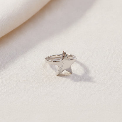 Bague Pentagramme Étoile Simple en Acier Inoxydable - Bijou Empilable Femme